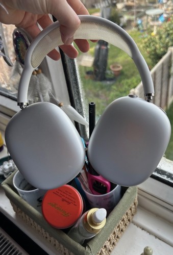 Apple air pods max - air,
